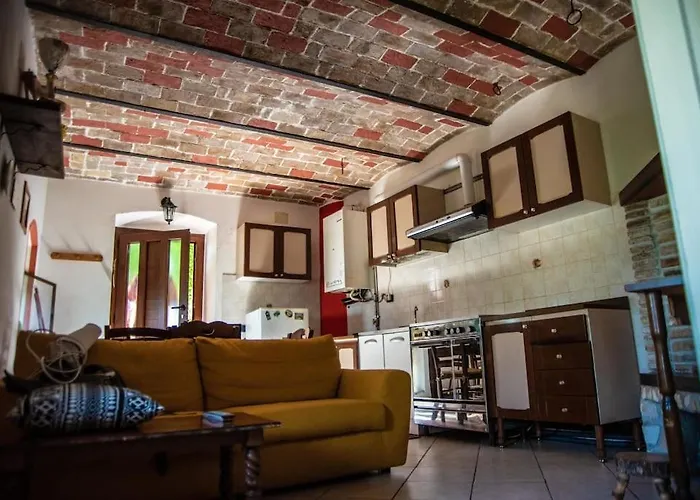 Il Rifugio Del Cacciatore / The Hunter's Shelter Дом отдыха *