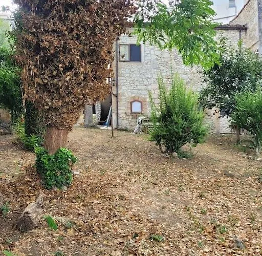 Il Rifugio Del Cacciatore / The Hunter's Shelter בית נופש *